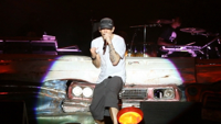 Eminem - Love the Way You Lie (feat. Rihanna) [Live] artwork