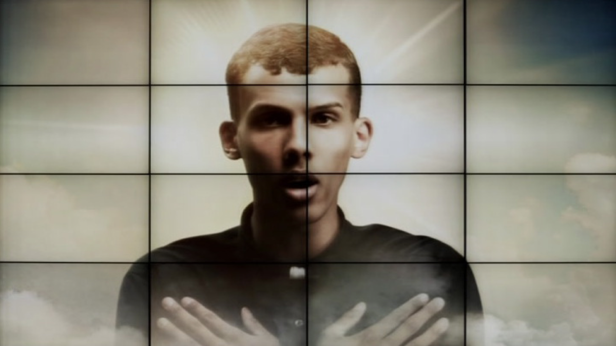 Stromae клипы. Stromae House'llelujah. House'llelujah. House llelujah.