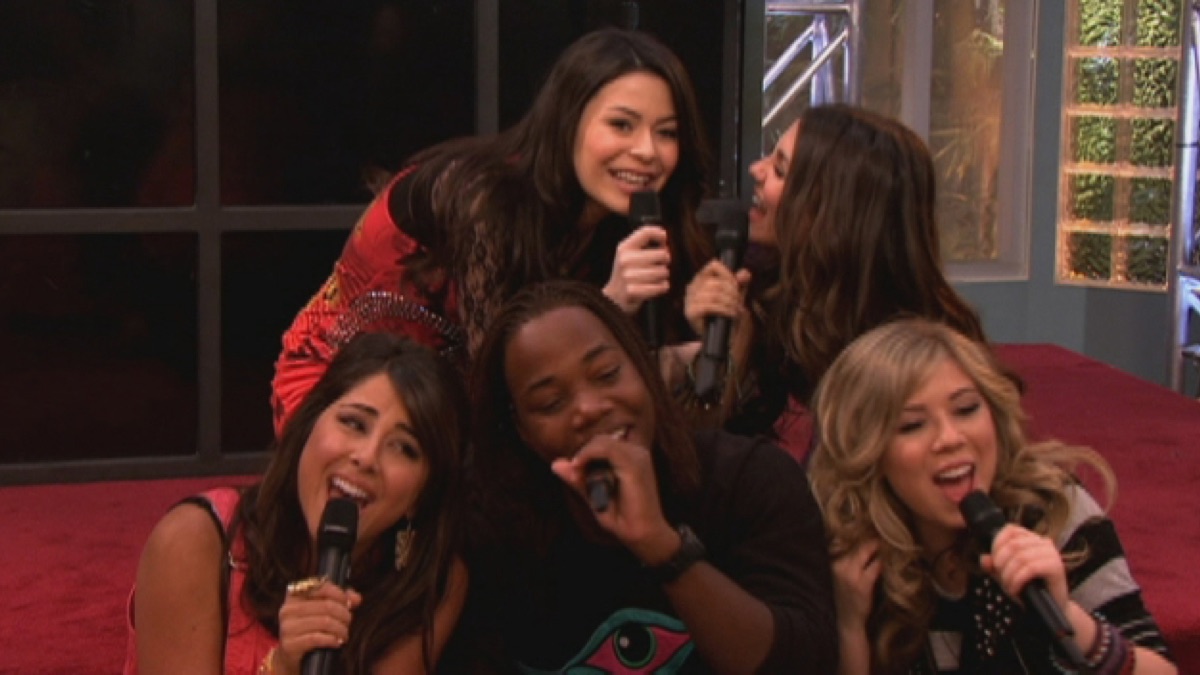 icarly iparty with victorious promo