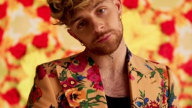 By Your Side (feat. Tom Grennan) Calvin Harris Dance Music Video 2021 New Songs Albums Artists Singles Videos Musicians Remixes Image