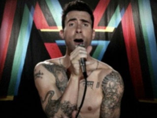 Moves Like Jagger (feat. Christina Aguilera)
