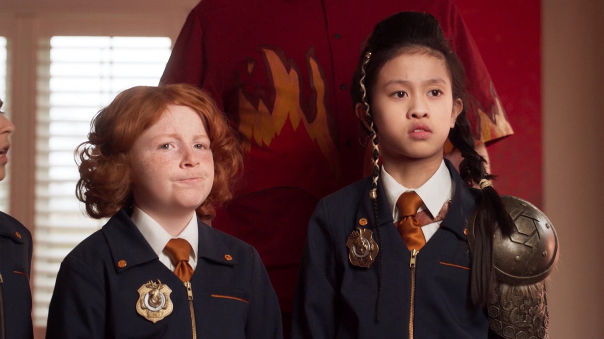 Odd Squad in the Shadows - Odd Squad (Season 3, Episode 7) | Apple TV