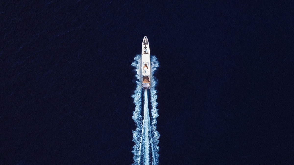 the hunt for russian super yachts