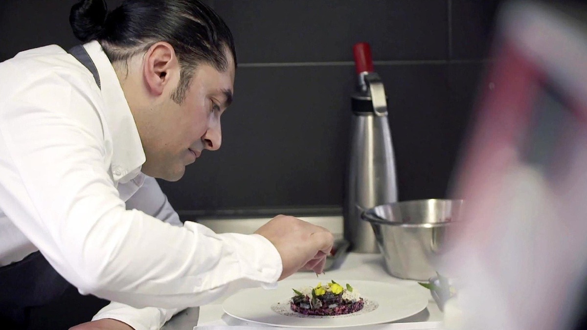 Alan Geaam Lebanon Planet Chef Season 1 Episode 4 Apple Tv